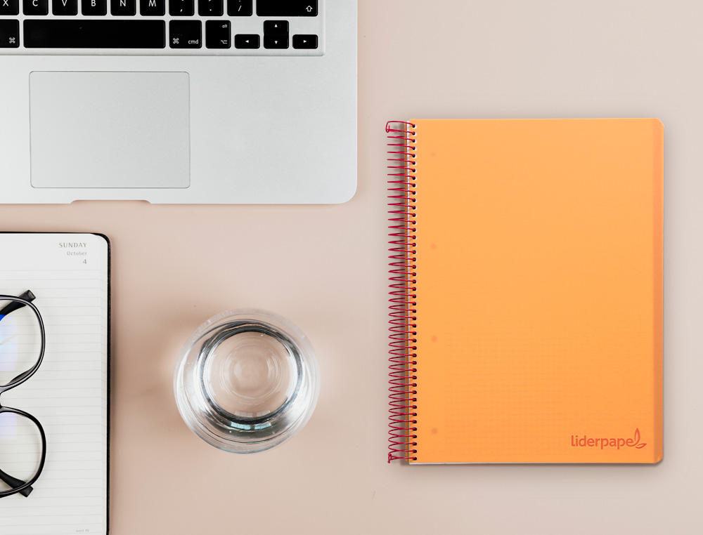 CUADERNO ESPIRAL LIDERPAPEL A5 MICRO WONDER TAPA PLASTICO 120H 90G CUADRO 5MM 5 BANDAS 6 TALADROS COLOR NARANJA