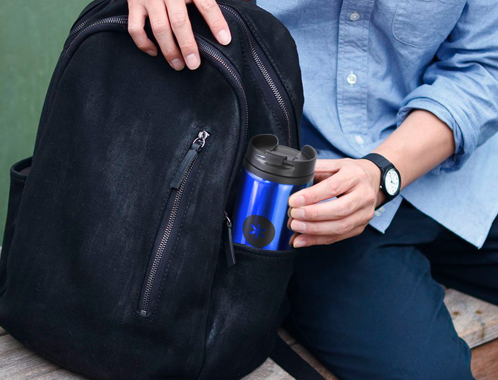 VASO ANTARTIK ACERO INOXIDABLE CON TAPA DOSIFICADOR DE SEGURIDAD Y BASE ACOLCHADA 290 ML COLOR AZUL