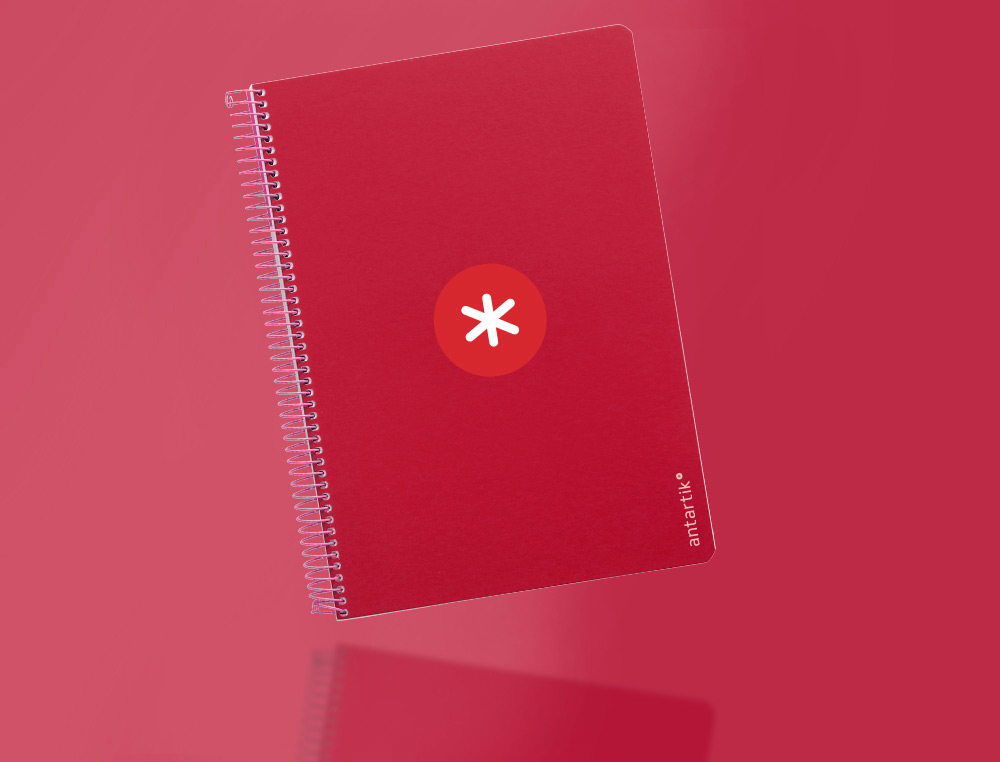 CUADERNO ESPIRAL ANTARTIK A4 MICRO TAPA DURA 80H 100GR CUADRO 5MM SIN BANDA4 TALADROS COLOR FRAMBUESA