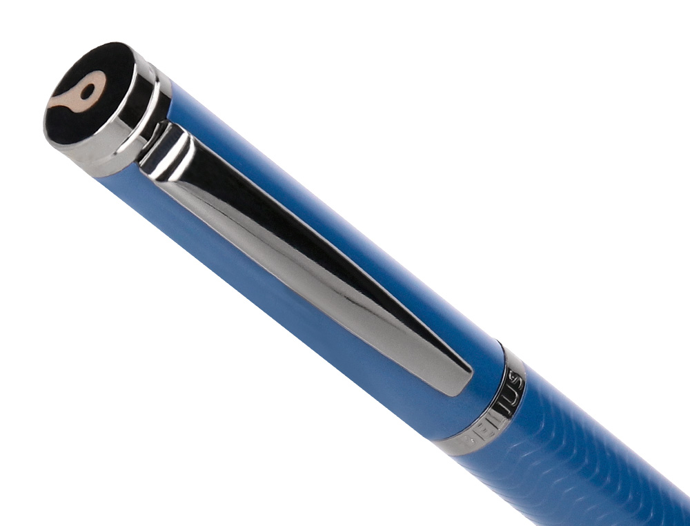 BOLIGRAFO BELIUS NEPTUNO ALUMINIO TEXTURA WAVY COLOR AZUL MARINO TINTA AZUL CAJA DE DISEO