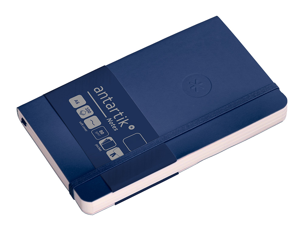 CUADERNO CON GOMILLA ANTARTIK NOTES TAPA BLANDA A6 HOJAS LISAS AZUL MARINO 100 HOJAS 80 GR FSC