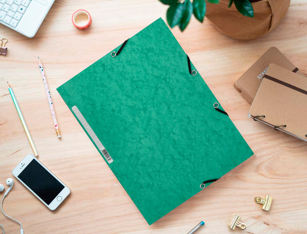 CARPETA Q-CONNECT GOMAS KF02168 CARTON SIMIL-PRESPAN SOLAPAS 320X243 MM VERDE