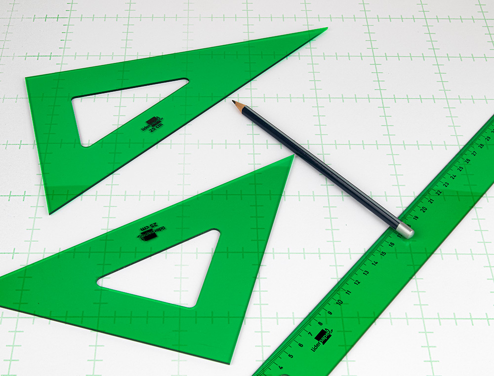 ESCUADRA LIDERPAPEL 16 CM ACRILICO VERDE